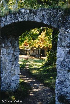Oktober - Tor auf dem hohen Urach